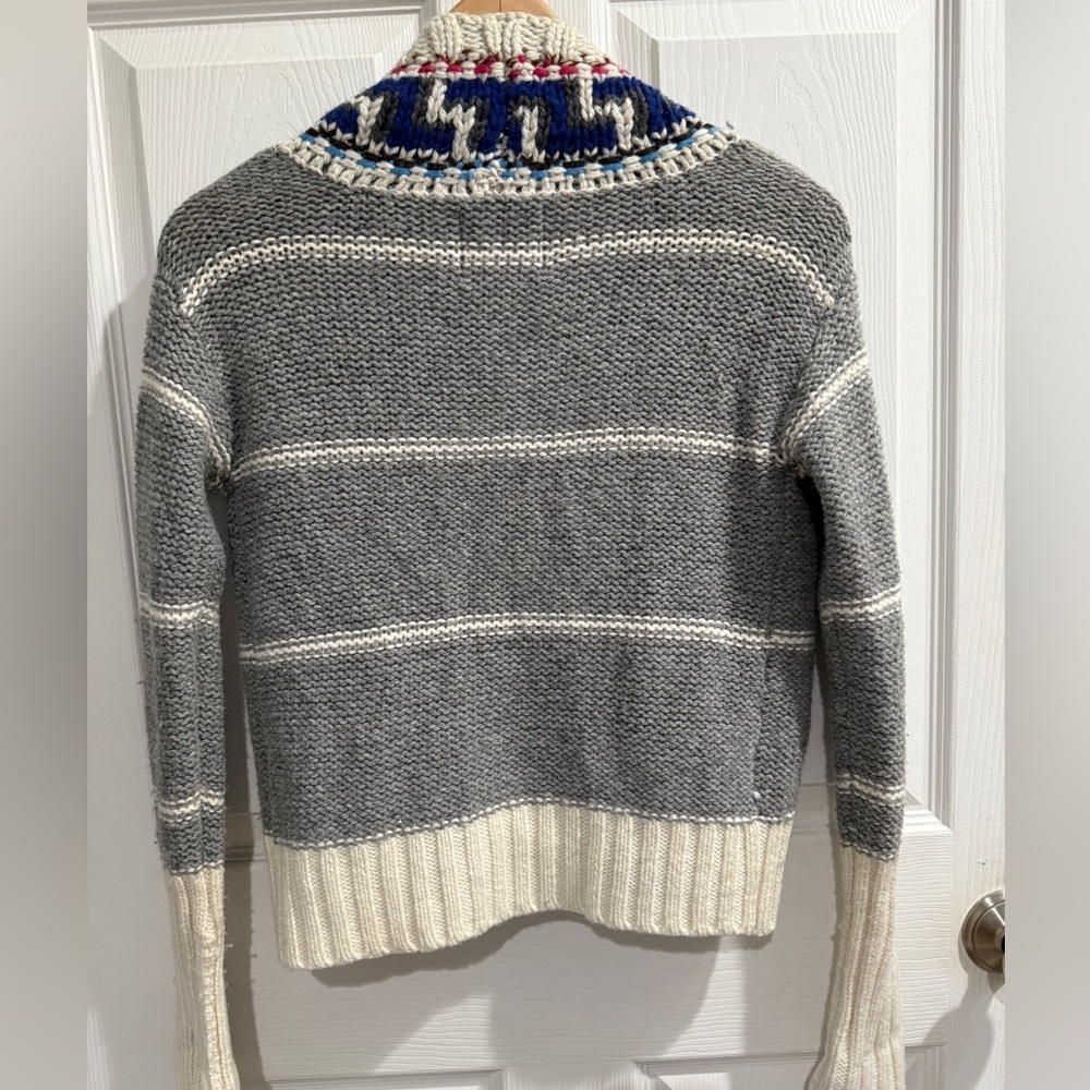 American Eagle Outfitters Gray Blue White Knit Cardigan - Picture 4 of 4